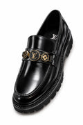 LOUIS VUITTON shoes